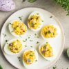 яйца фаршированные селедкой и луком