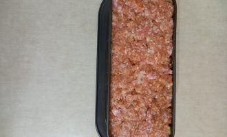 Мясной рулет с омлетом